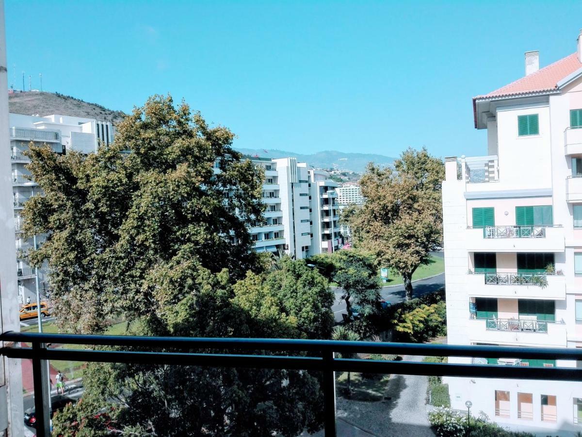Апартаменты Fantastic Sea View Studio In Funchal Фуншал Экстерьер фото